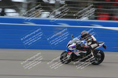 media/Oct-15-2022-Fastrack Riders (Sat) [[9a18b22502]]/Level4/Start Finish 900am/